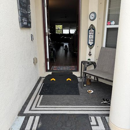 Ruskin Fl Private 2 Bdrm 1 Bath Suite Common Areas Shared With Host And Cat Exteriér fotografie