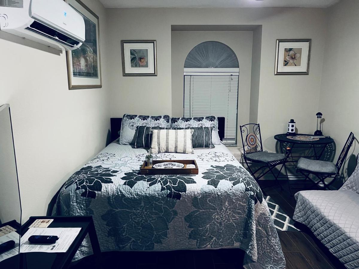Ruskin Fl Private 2 Bdrm 1 Bath Suite Common Areas Shared With Host And Cat Exteriér fotografie